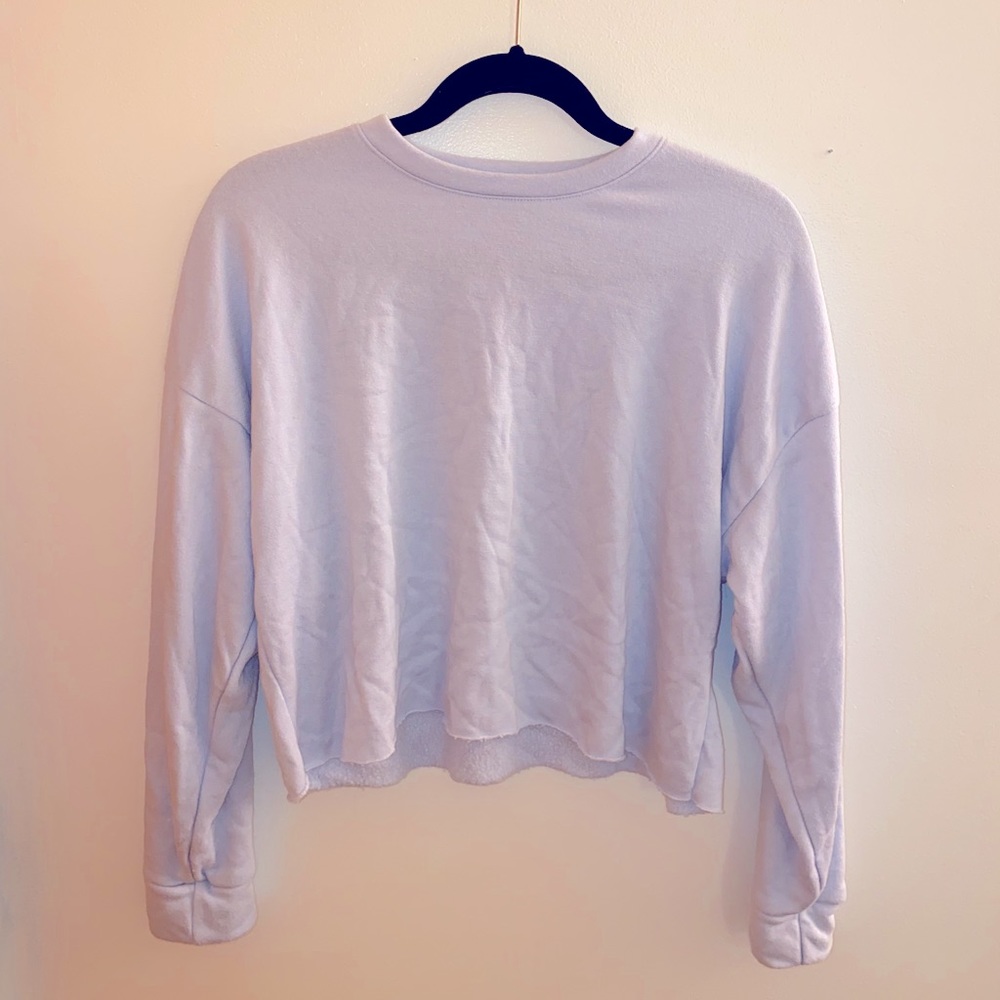 CHARLOTTE RUSSE CROPPED SWEATSHIRT